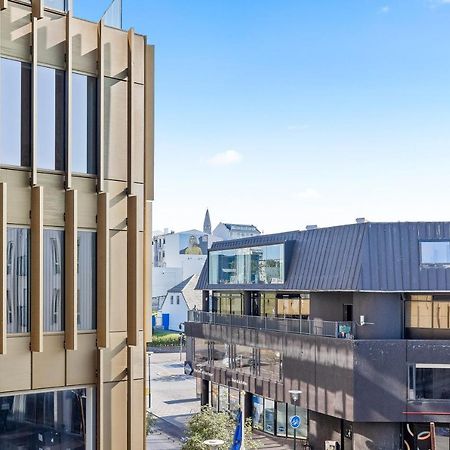 City View Lux In The City Center With Free Parking Reykjavik Bagian luar foto
